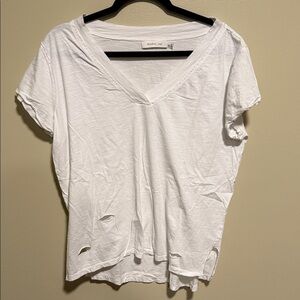 Mustard Seed V-neck T-shirt with distressing size Medium